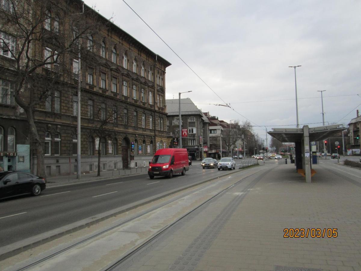 Lavender Apartment Near Heroes' Square & Puskas Stadium Budapeste Exterior foto